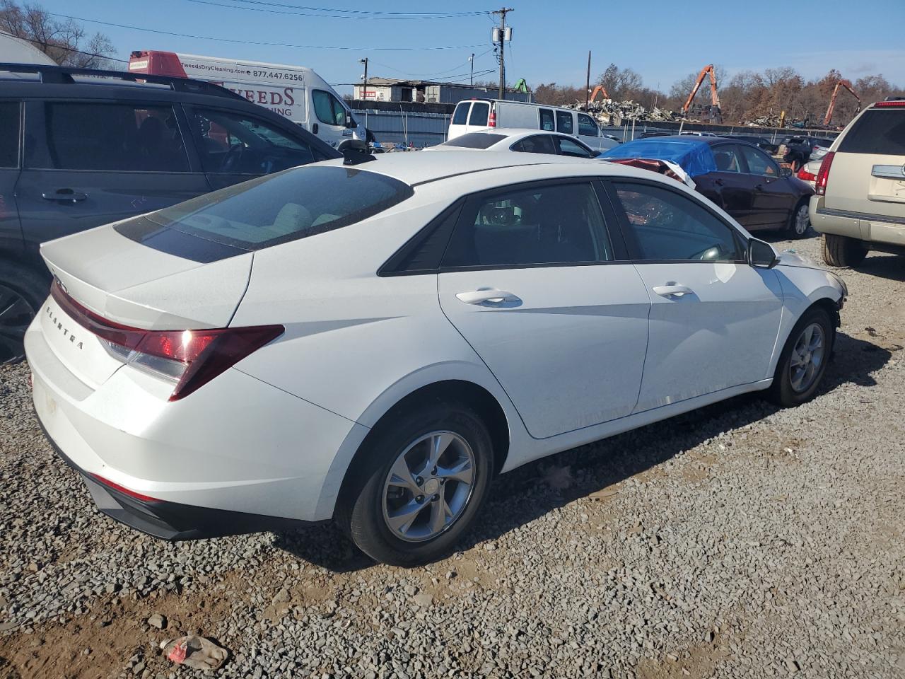 2021 Hyundai Elantra - Image 3
