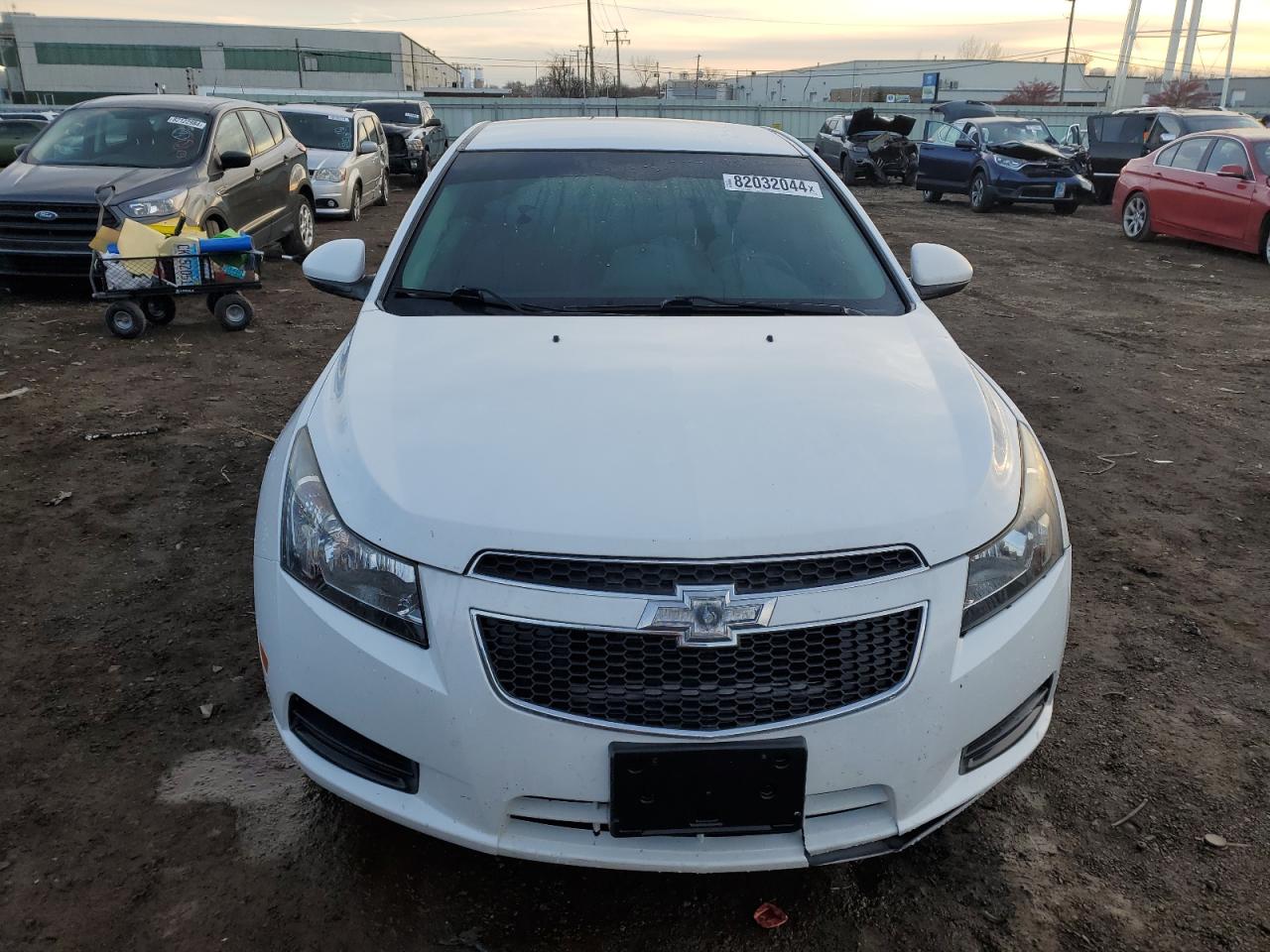 2014 Chevrolet Cruze - Image 5