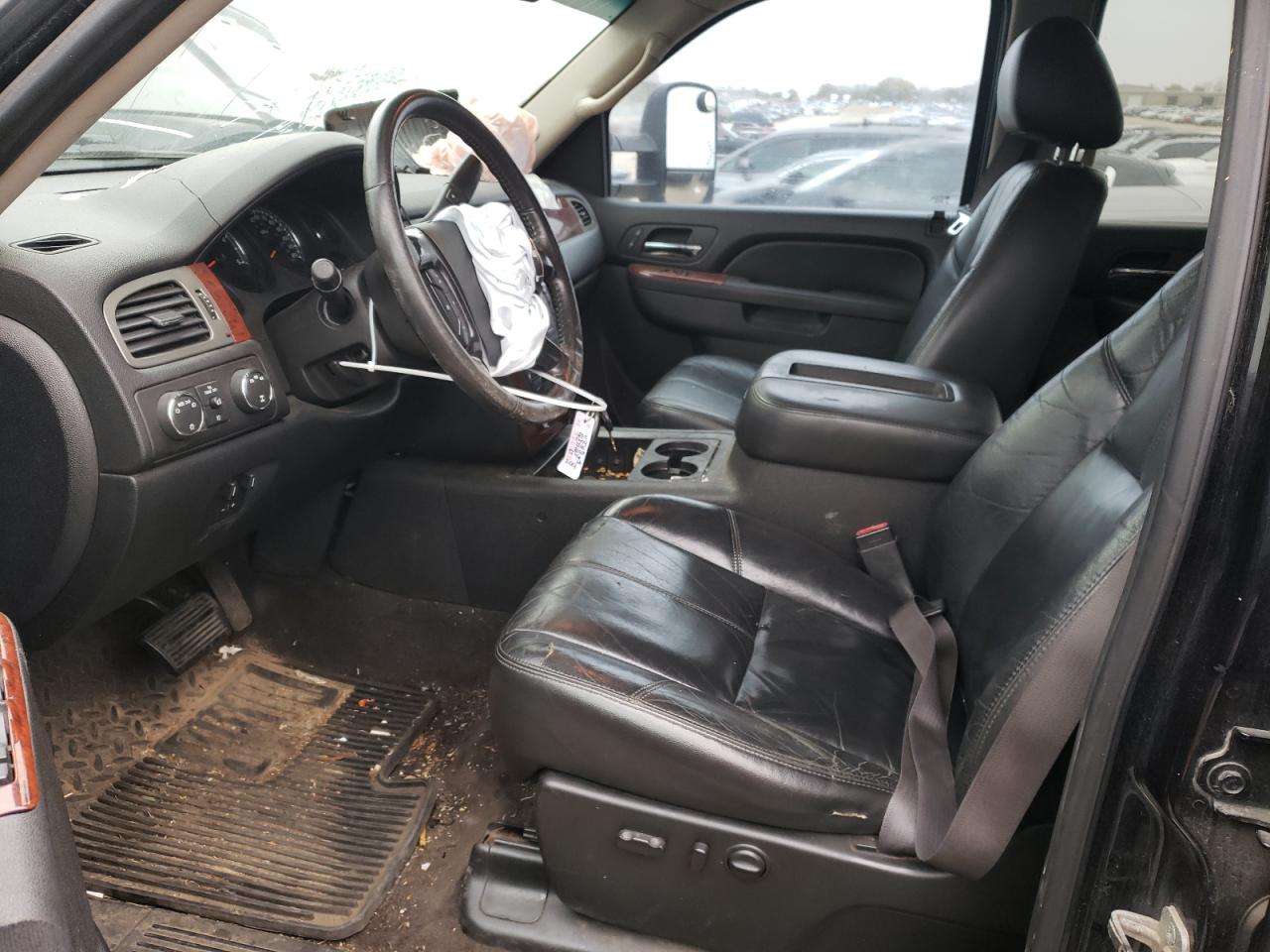2011 Chevrolet Silverado - Image 7