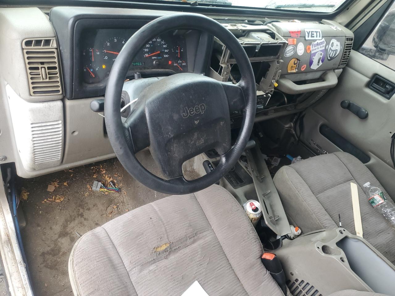 2004 Jeep Wrangler X VIN: 1J4FA39S14P722470 Lot: 81163714