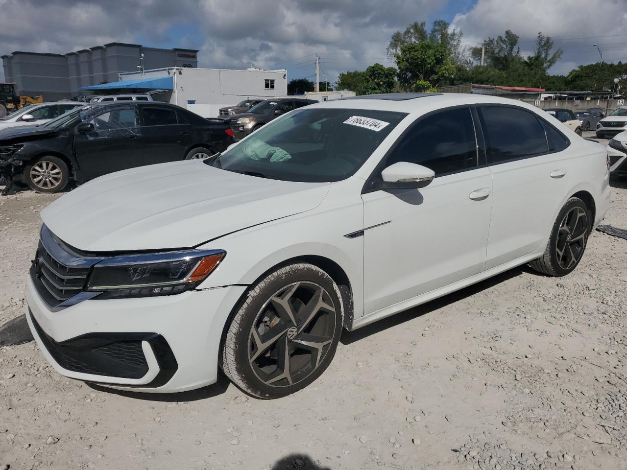 2020 Volkswagen Passat - Image 1