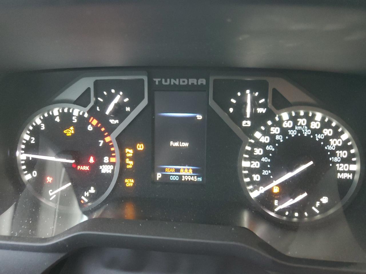 2023 Toyota Tundra - Image 9