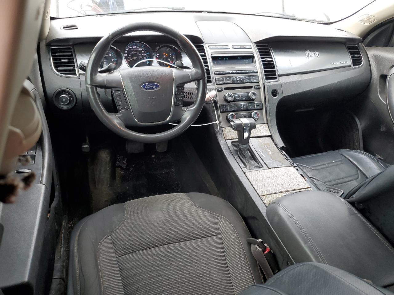 2011 Ford Taurus - Image 8
