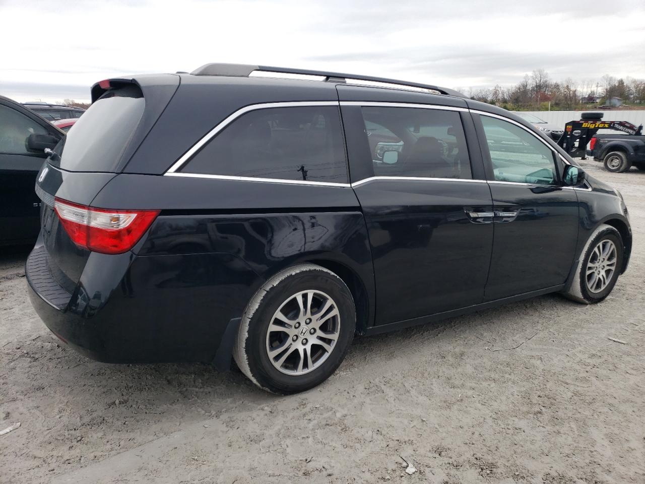 2012 Honda Odyssey - Image 3