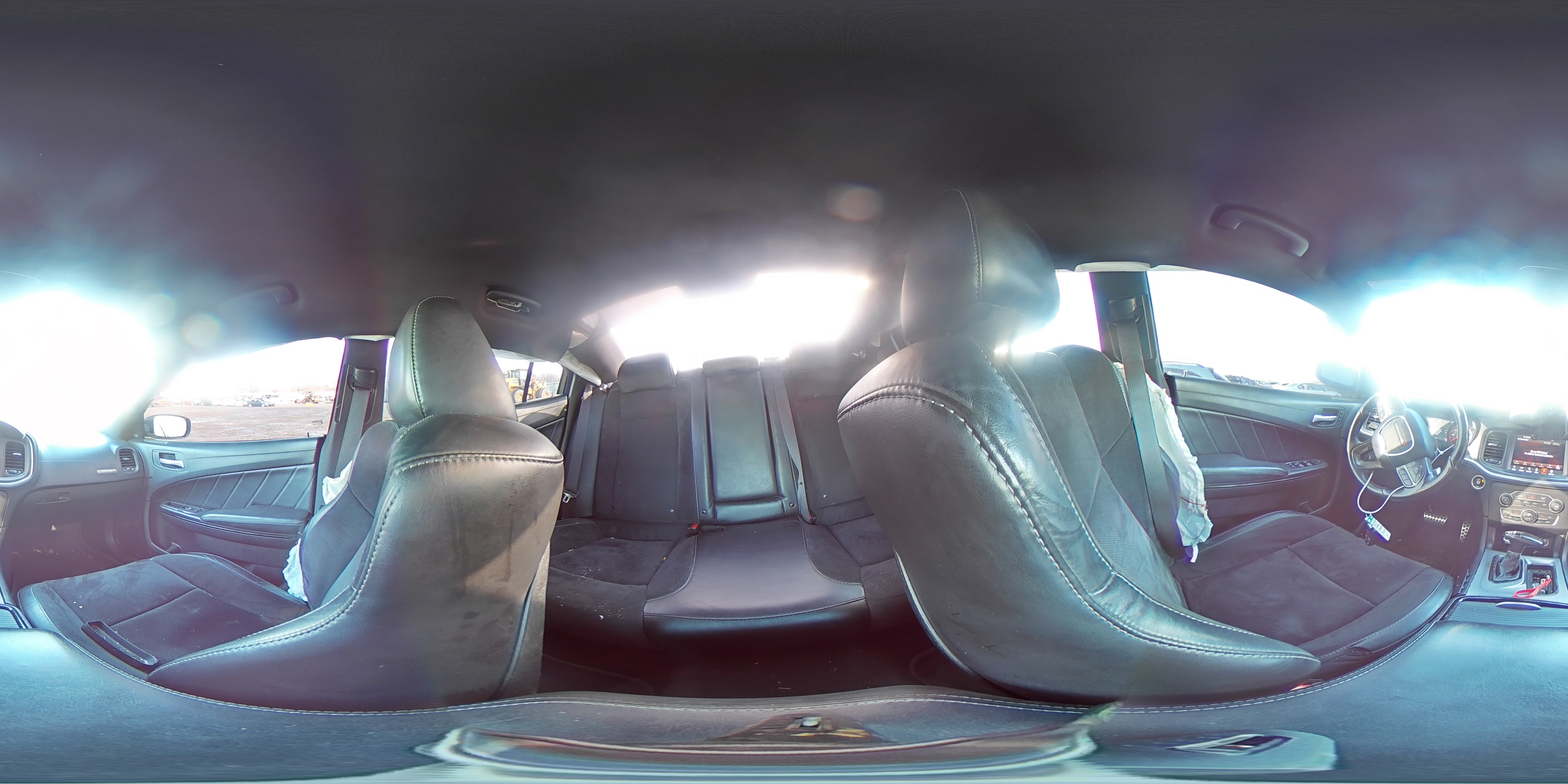 2020 Dodge Charger - Image 13