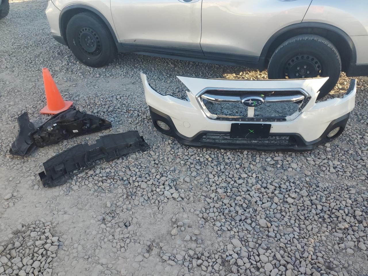 2019 Subaru Outback - Image 14