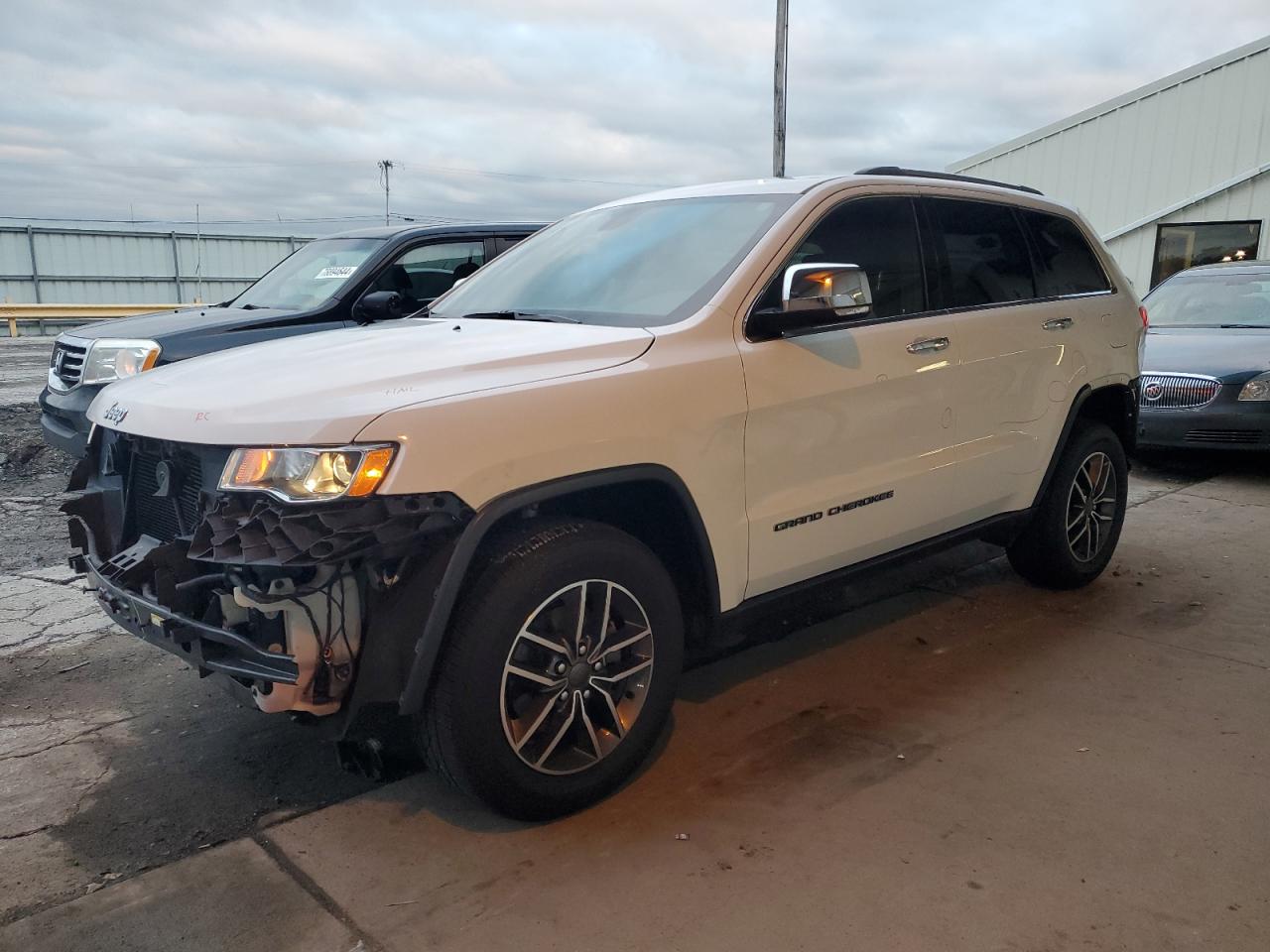 2019 Jeep Grand Cherokee - Image 1