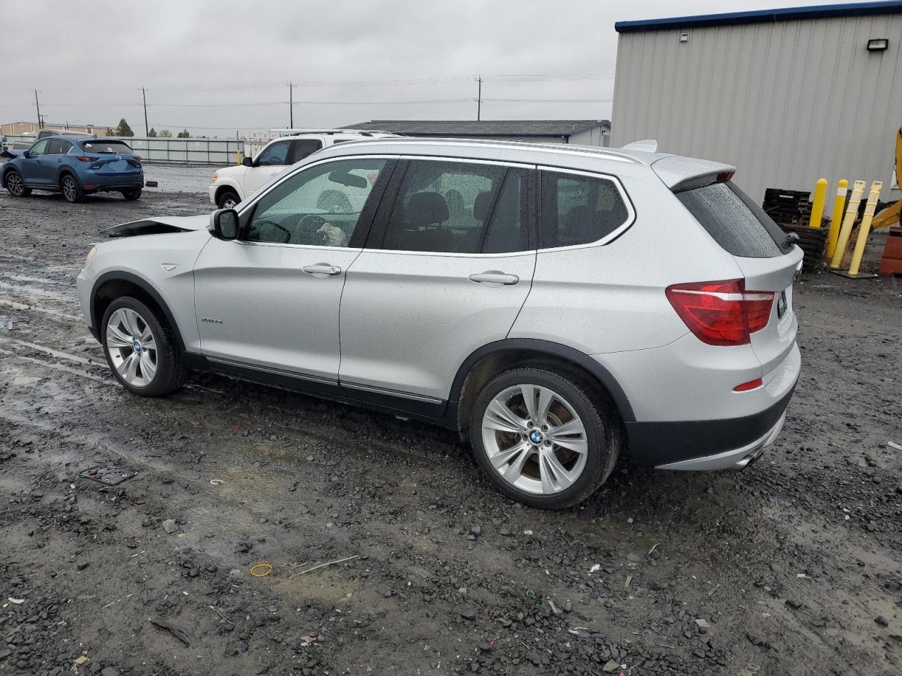 VIN 5UXWX7C55E0E80650 2014 BMW X3 no.2