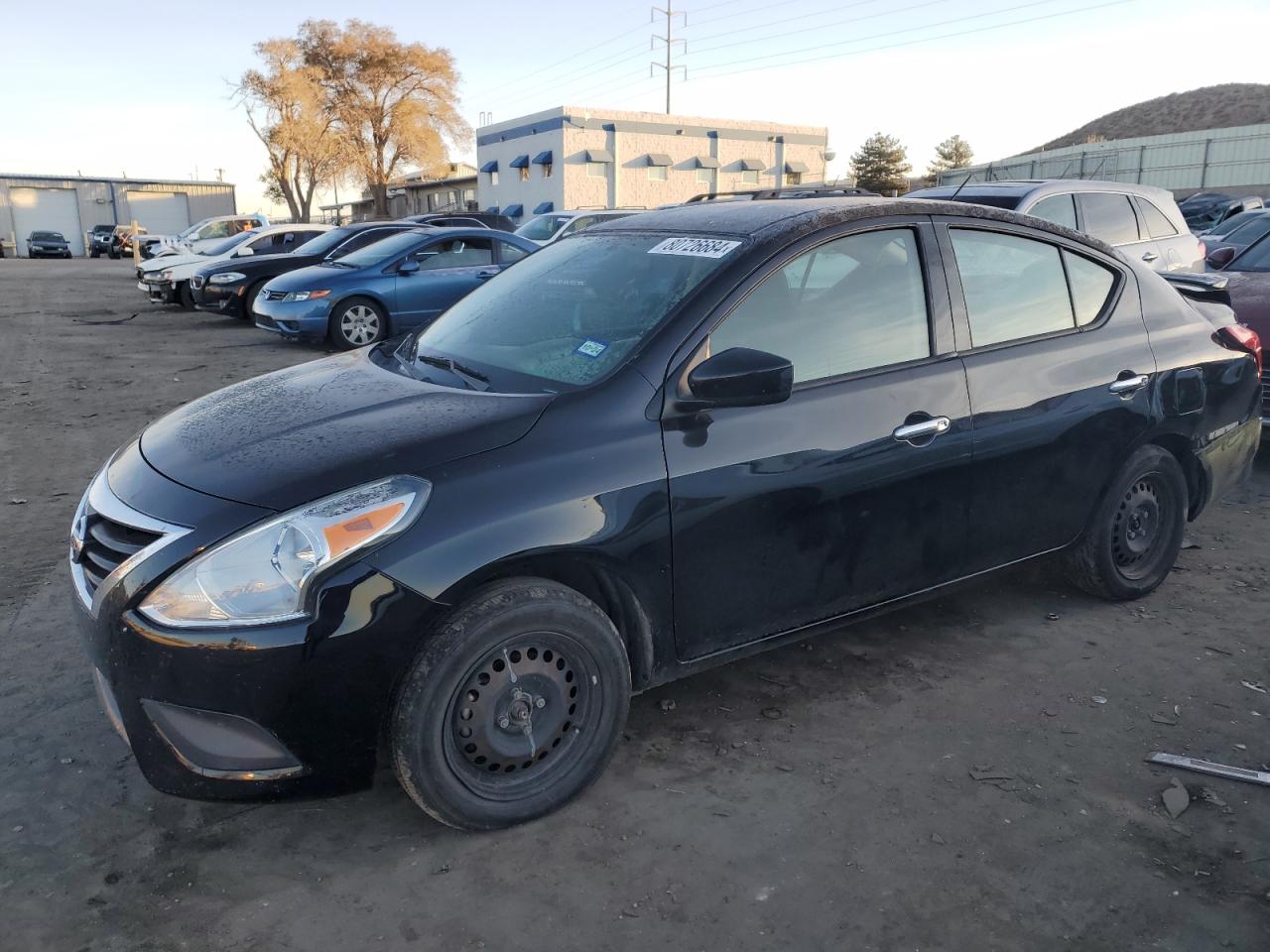 VIN 3N1CN7AP5KL813636 2019 NISSAN VERSA no.1