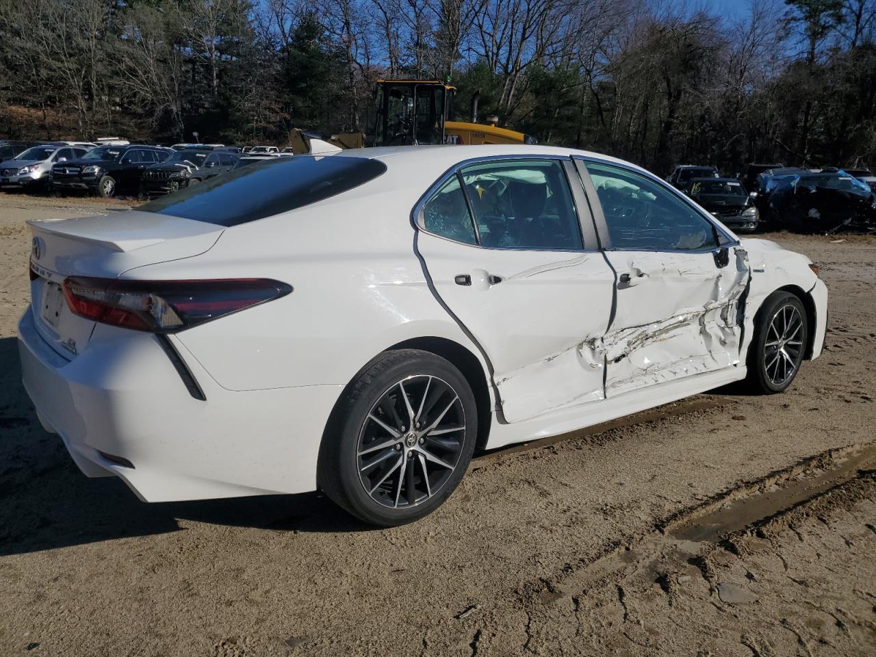 2021 Toyota Camry - Image 3