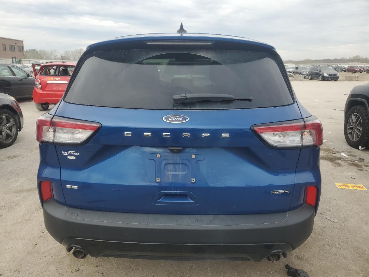 2022 Ford Escape Se VIN: 1FMCU9BZ4NUA58688 Lot: 79679384