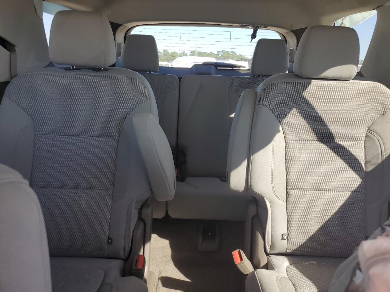 2019 Chevrolet Traverse - Image 10