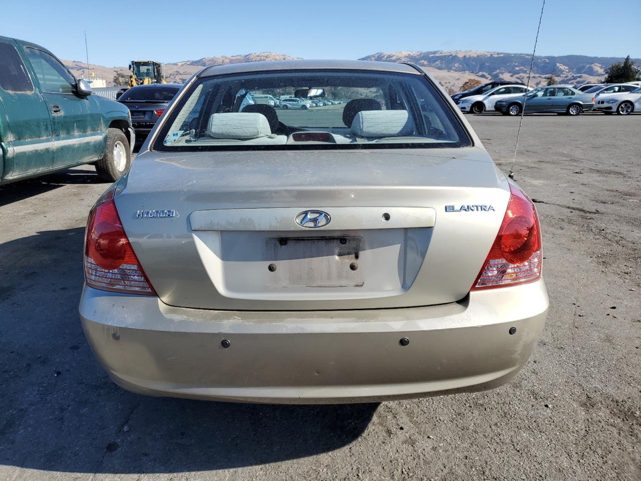 2005 Hyundai Elantra Gls VIN: KMHDN46D45U127639 Lot: 80987234