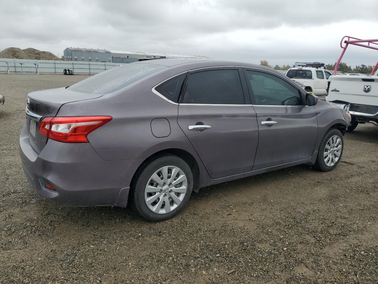 VIN 3N1AB7AP7JY228025 2018 NISSAN SENTRA no.3