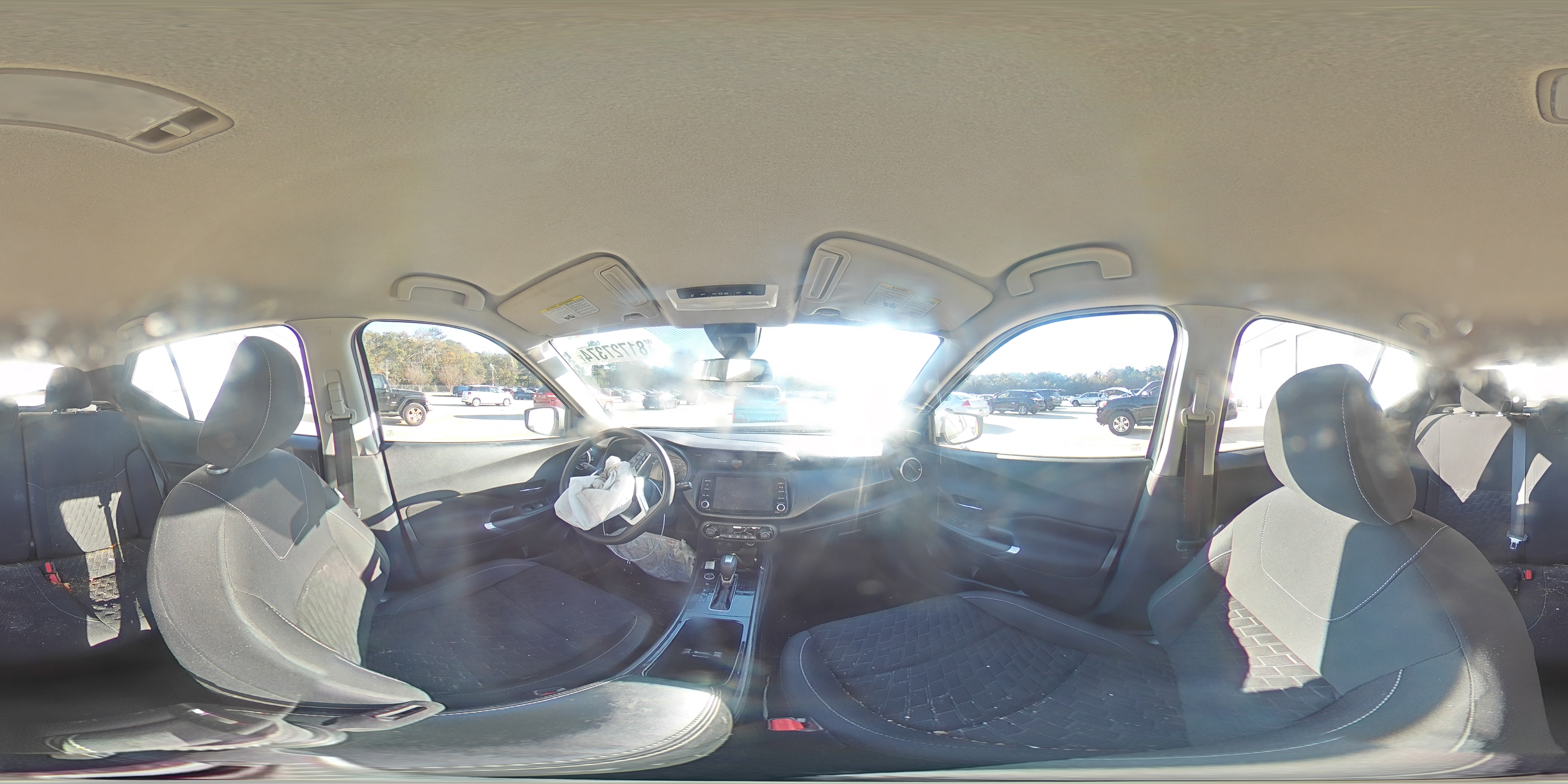 2021 Nissan Kicks - Image 13
