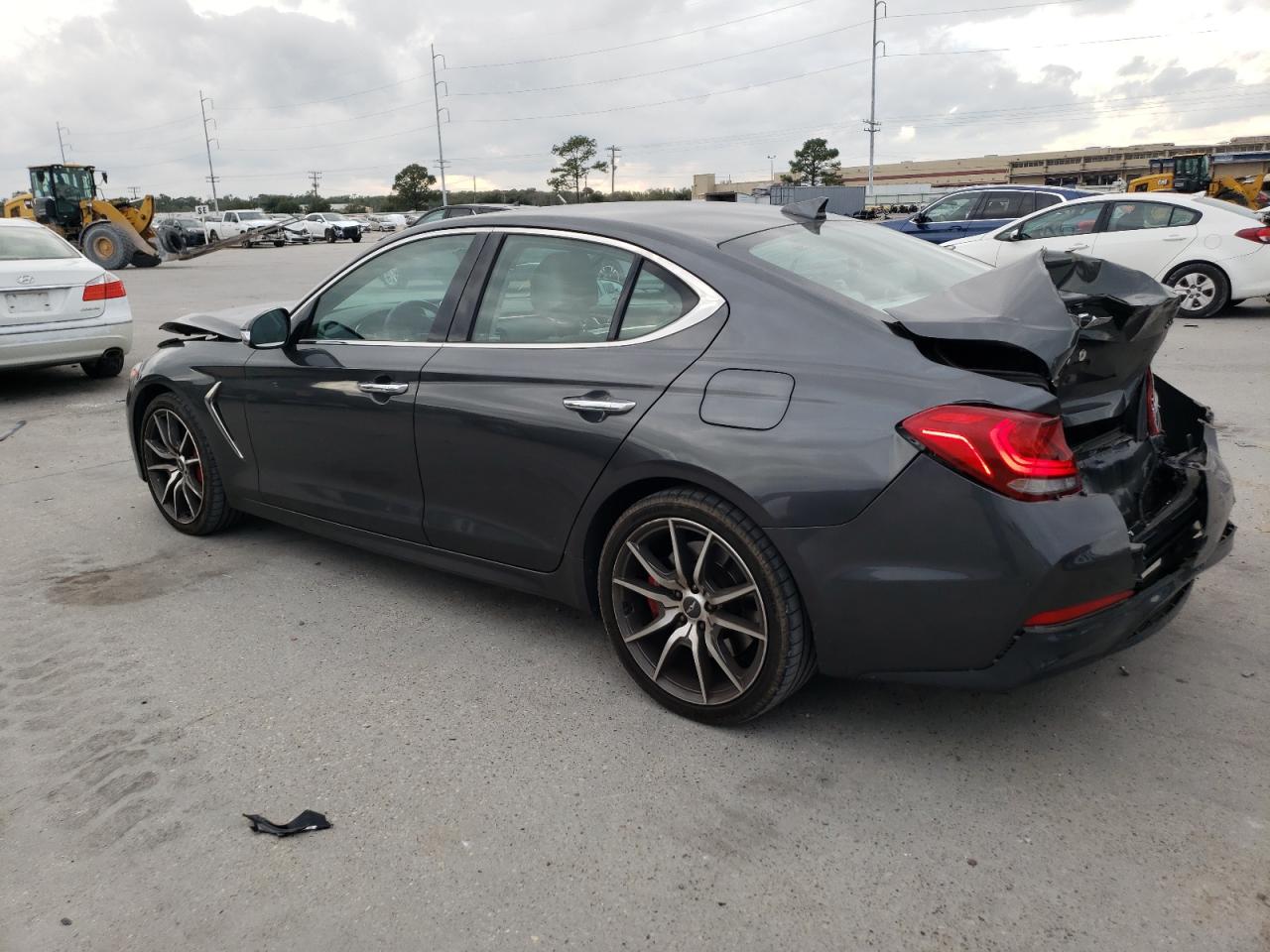 VIN KMTG24LA9KU016408 2019 GENESIS G70 no.2