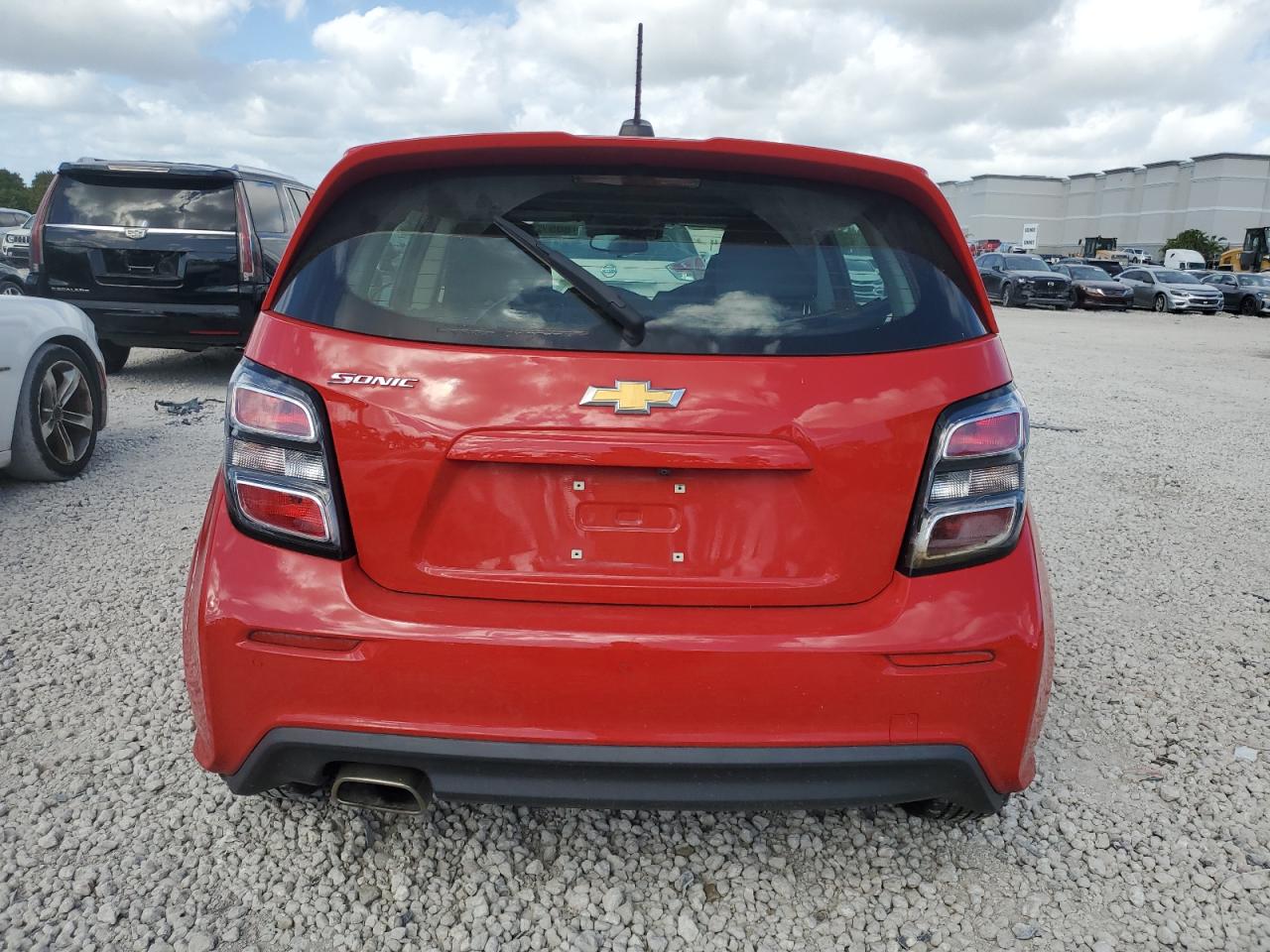 2020 Chevrolet Sonic VIN: 1G1JG6SB2L4129753 Lot: 80572304