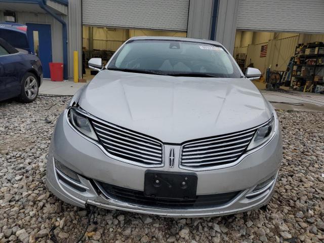  LINCOLN MKZ 2016 Серебристый