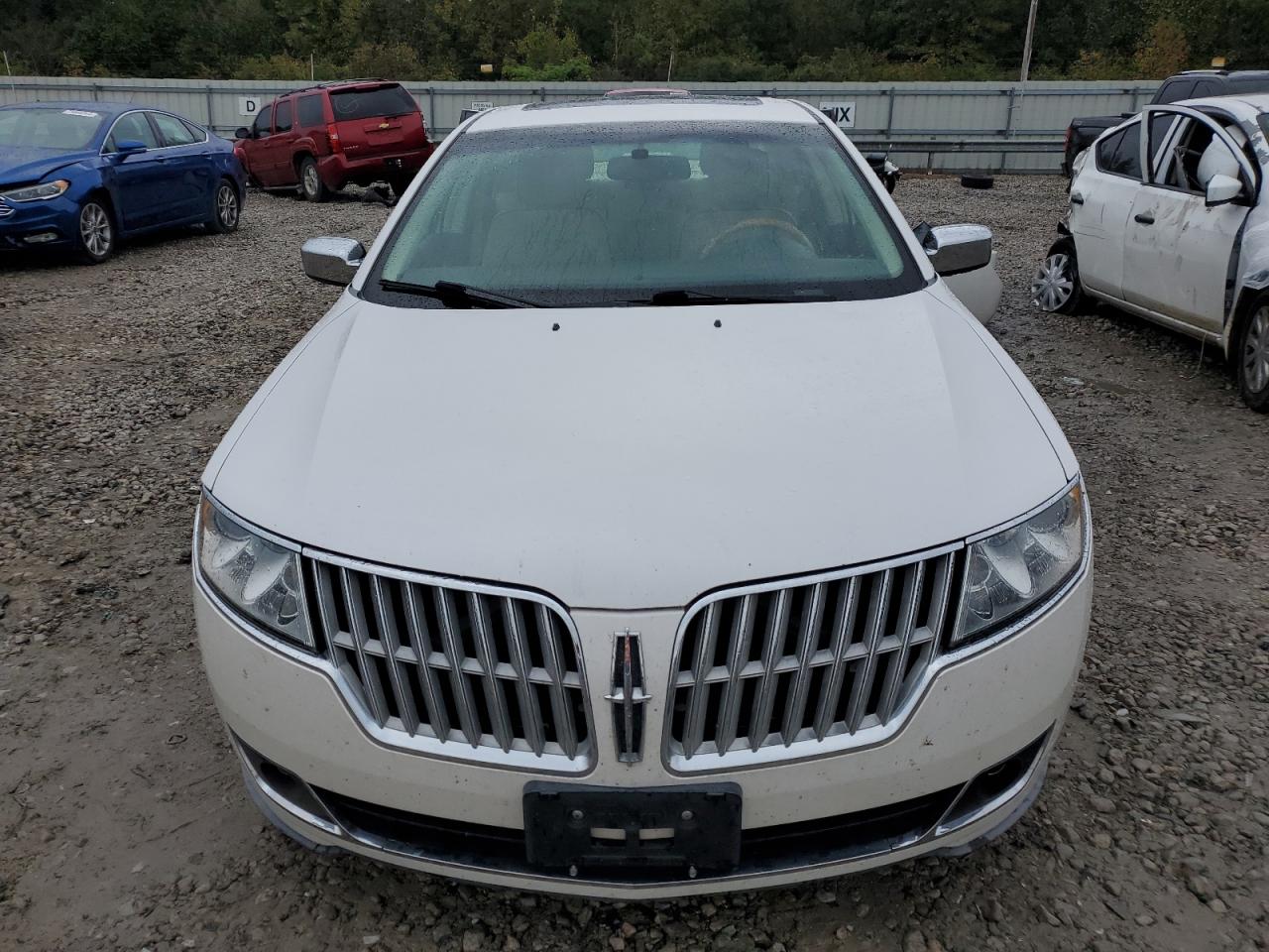2011 Lincoln MKZ - Image 5