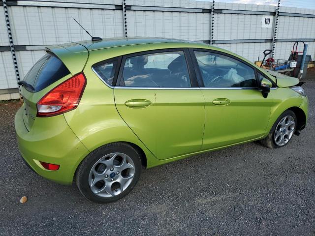  FORD FIESTA 2013 Green