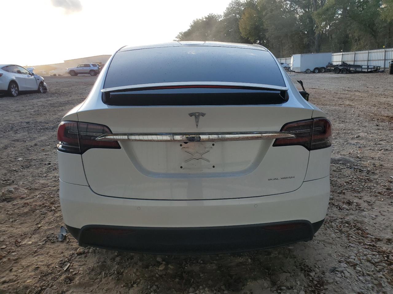 2020 Tesla Model X VIN: 5YJXCBE21LF240210 Lot: 80952194