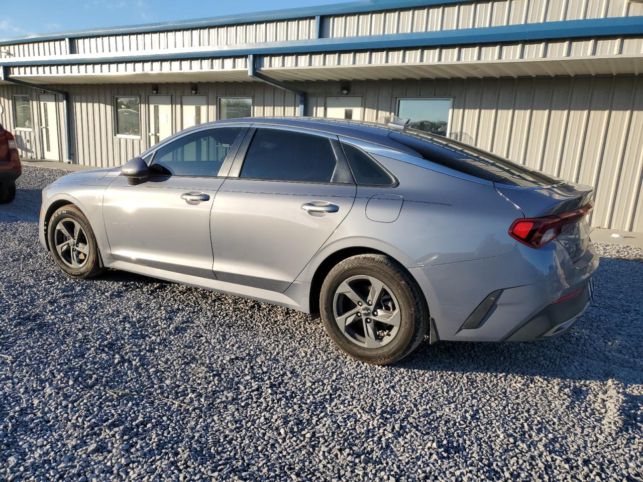 2022 Kia K5 - Image 2
