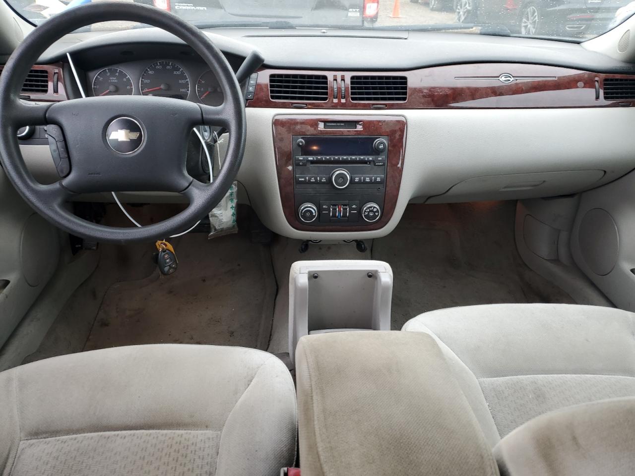 2009 Chevrolet Impala - Image 8