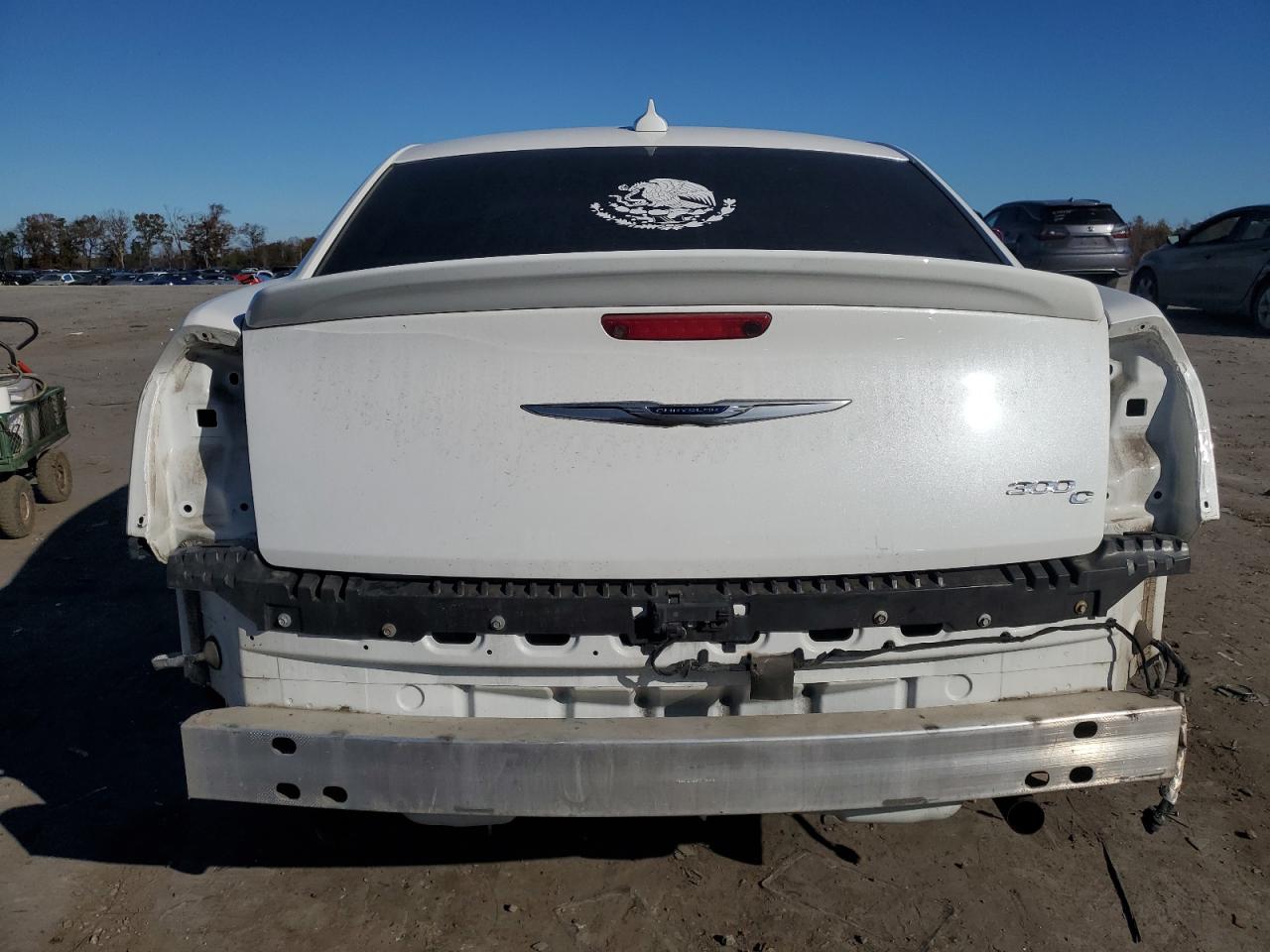 VIN 2C3CCAET9FH922210 2015 CHRYSLER 300 no.6