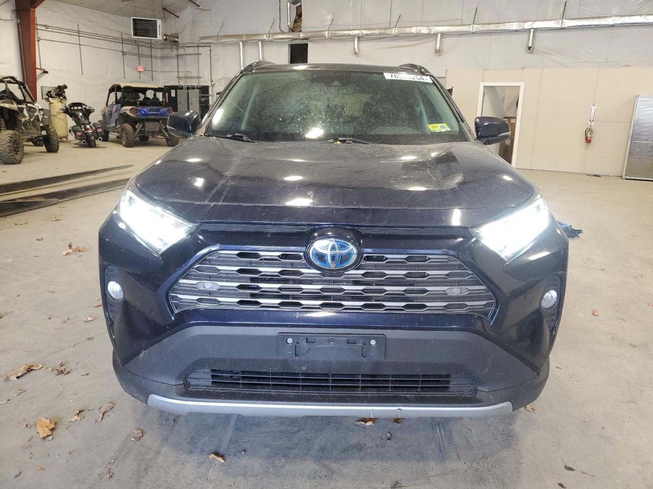 2019 Toyota RAV 4 - Image 5