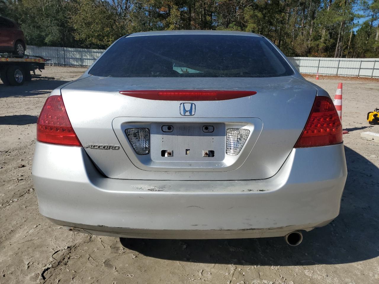 2007 Honda Accord - Image 6