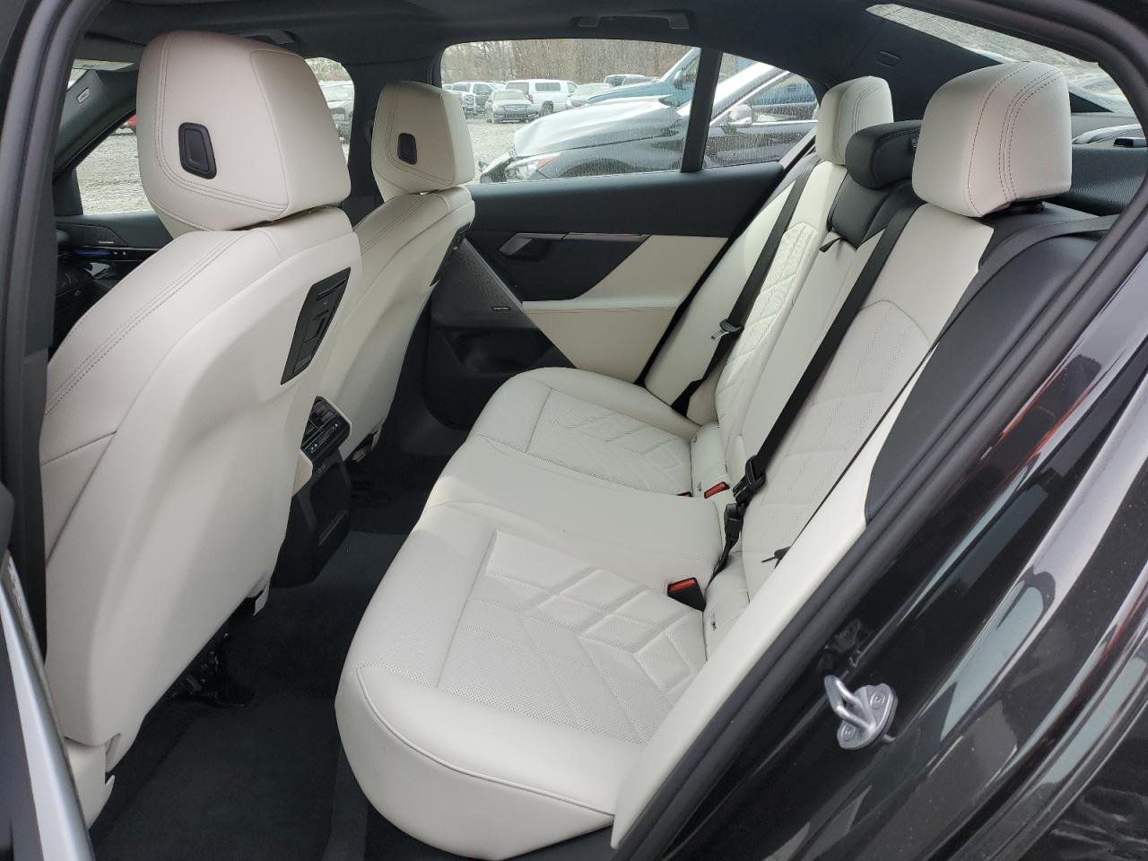 2024 BMW 530 Xi VIN: WBA53FJ0XRCS64625 Lot: 80845954