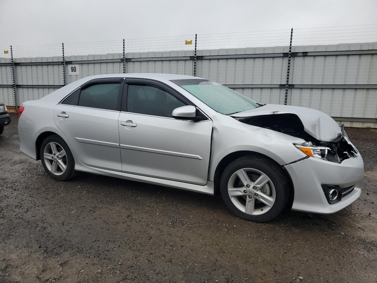 2012 Toyota Camry - Image 4