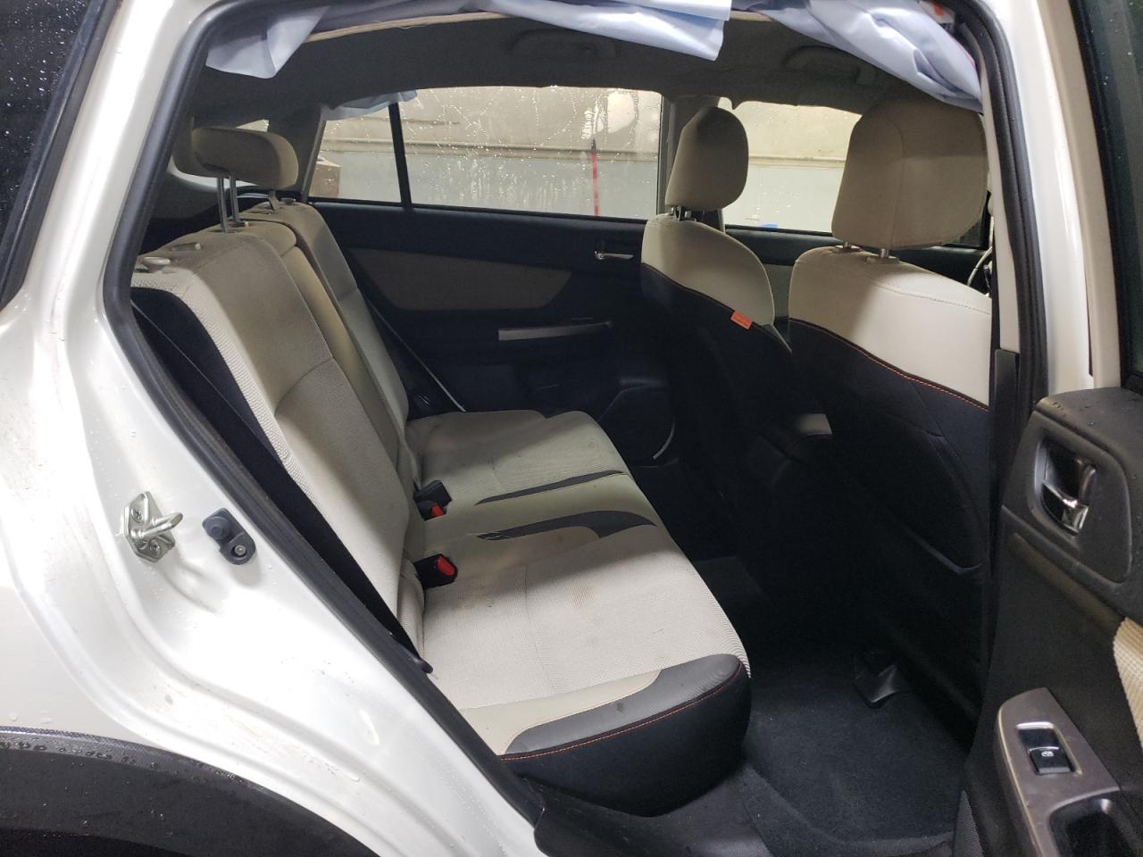 2016 Subaru XV - Image 10