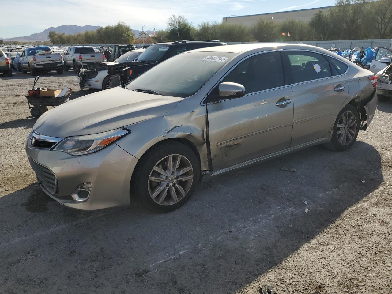 2013 TOYOTA AVALON