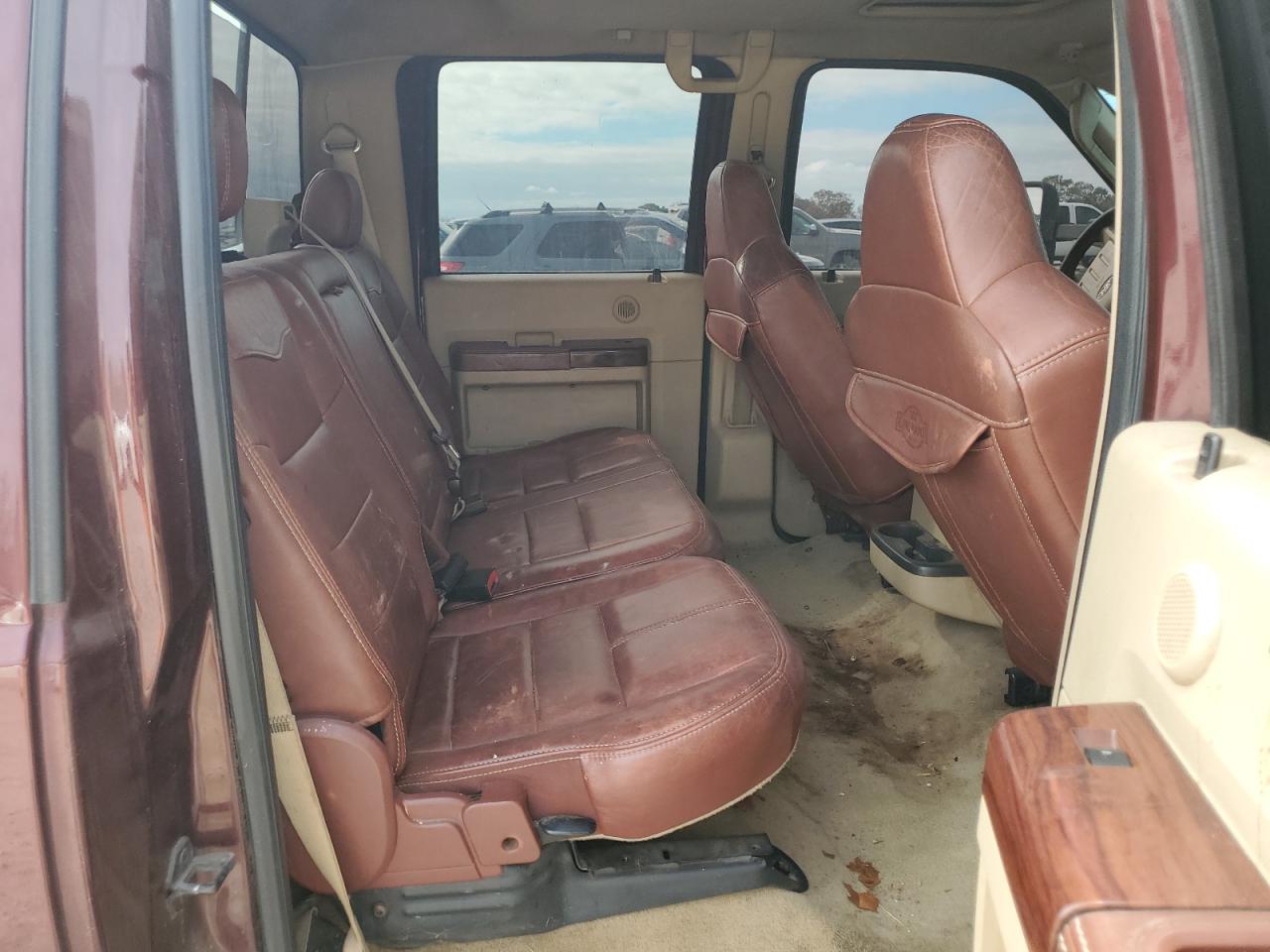 2009 Ford F250 - Image 10