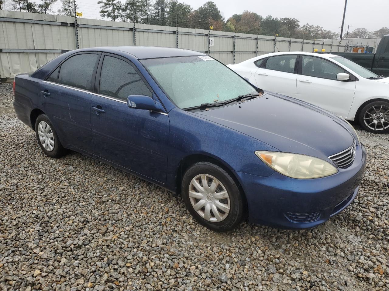 2005 Toyota Camry - Image 4