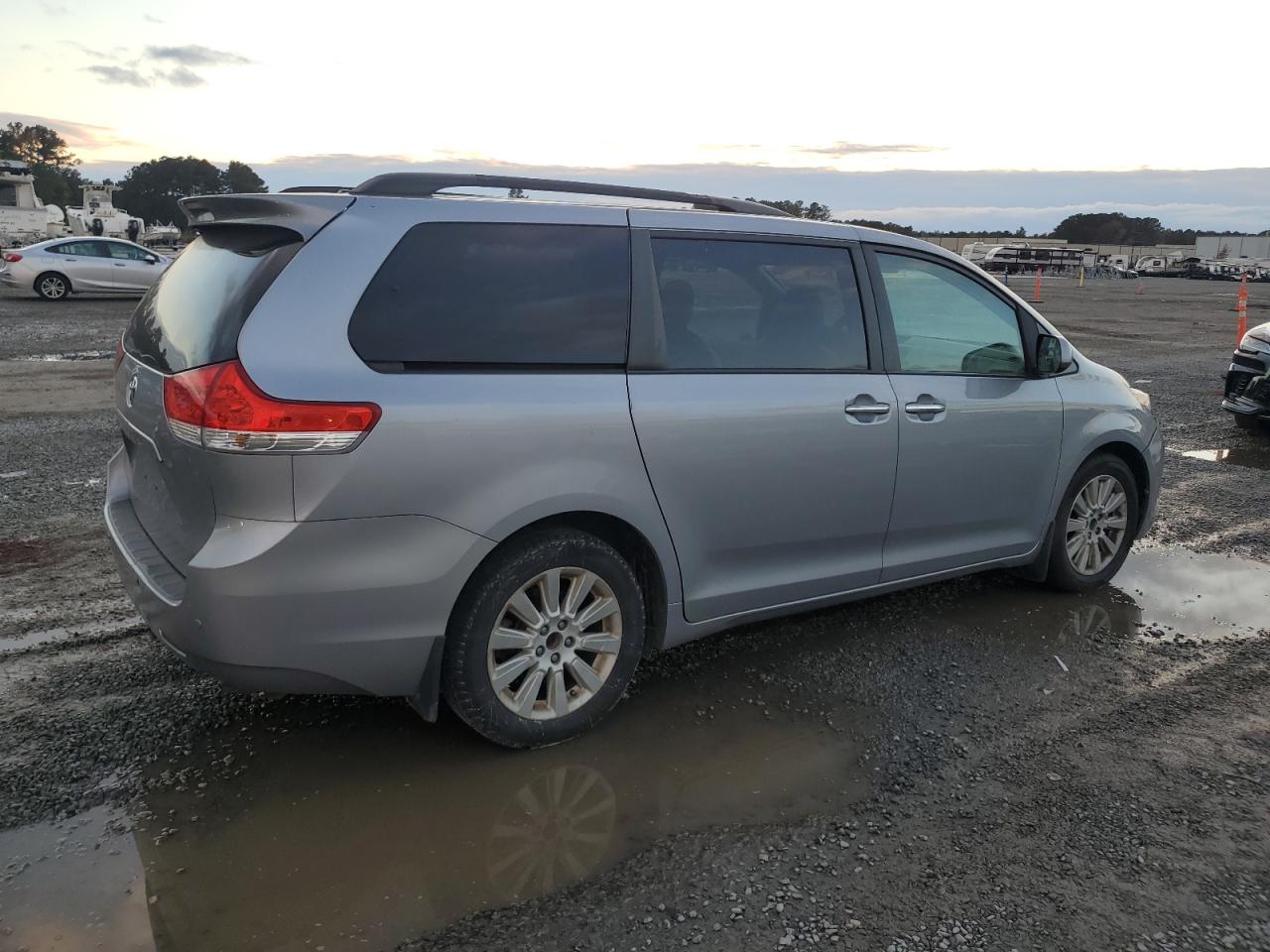 2012 Toyota Sienna Xle VIN: 5TDDK3DC7CS037436 Lot: 79178984