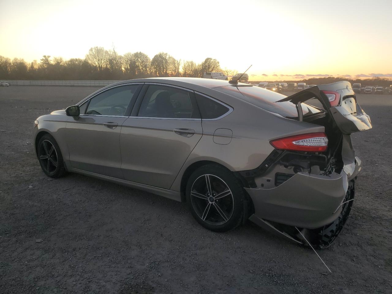 2015 Ford Fusion - Image 2