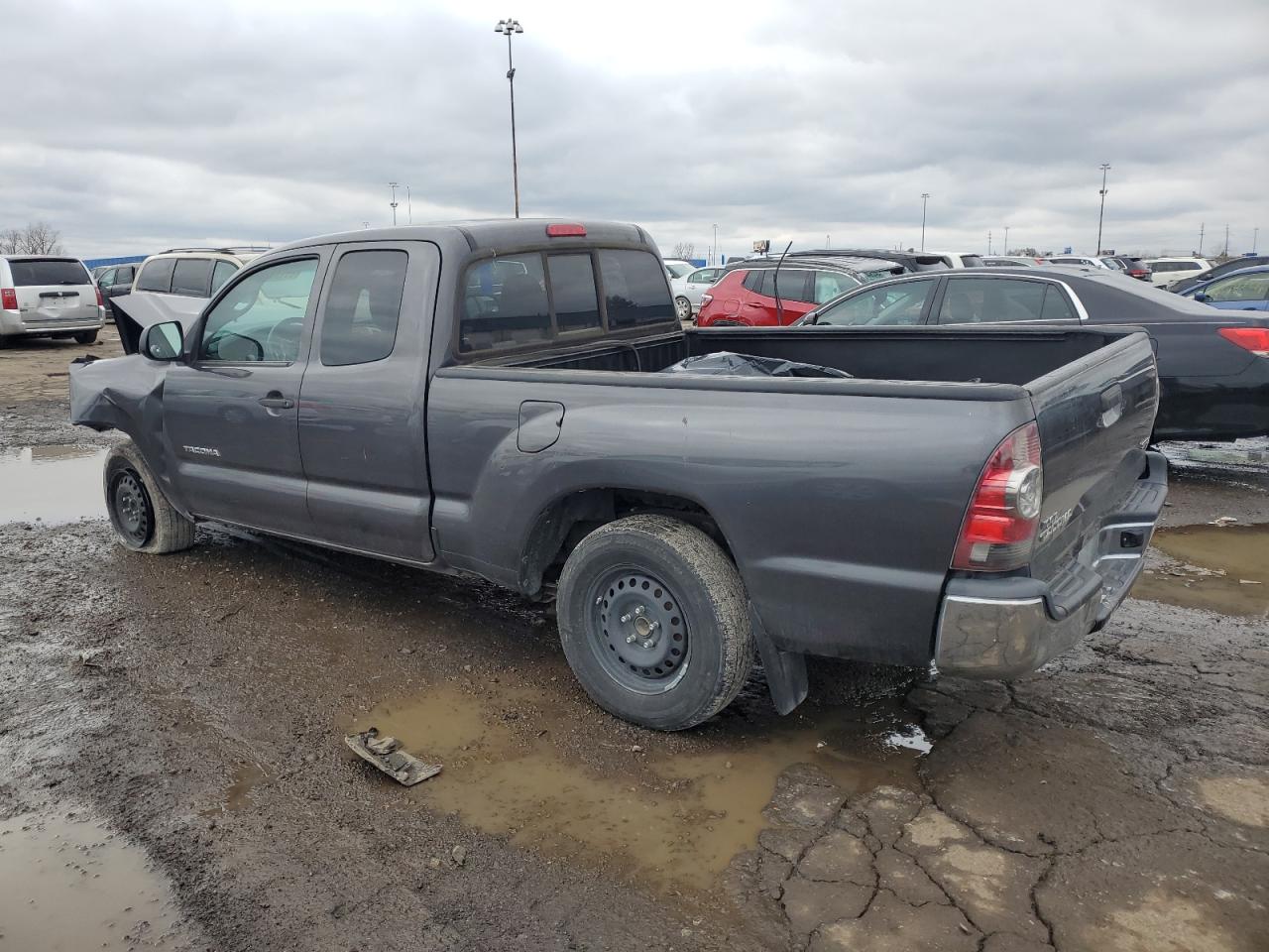 VIN 5TFTX4CNXDX025461 2013 TOYOTA TACOMA no.2