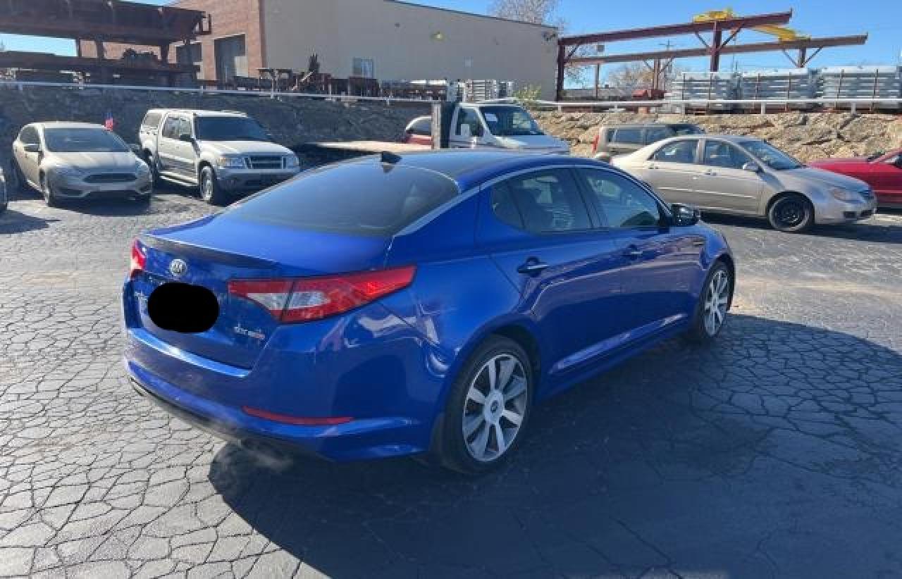 2013 Kia Optima - Image 4