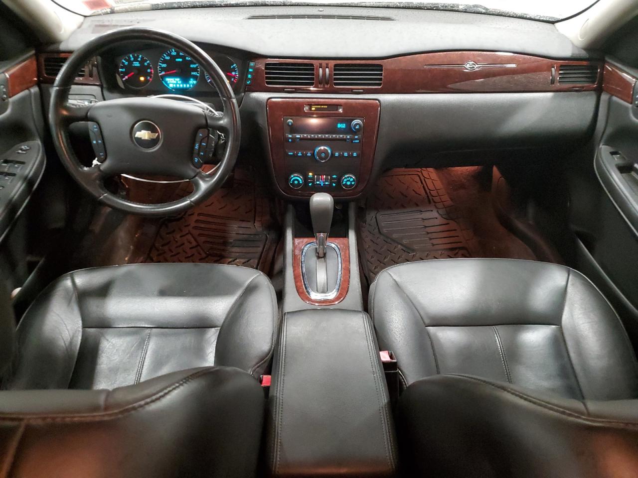 2009 Chevrolet Impala - Image 8