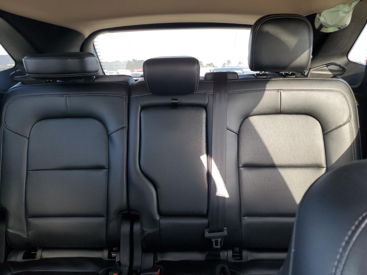 2020 Ford Escape - Image 10