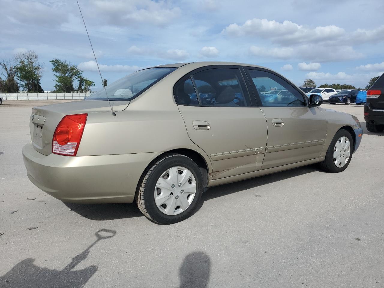 2006 Hyundai Elantra - Image 3