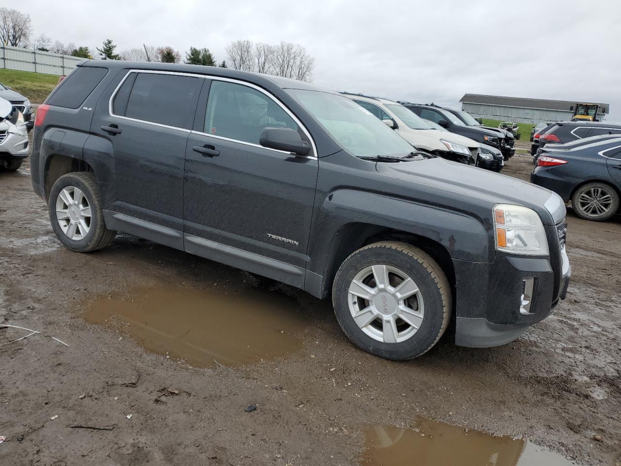 2013 GMC Terrain - Image 4