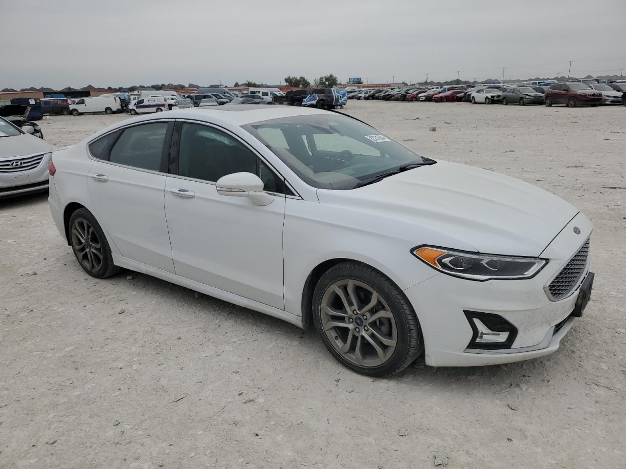 VIN 3FA6P0D91KR222988 2019 FORD FUSION no.4