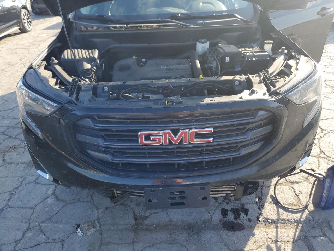 2020 GMC Terrain - Image 12