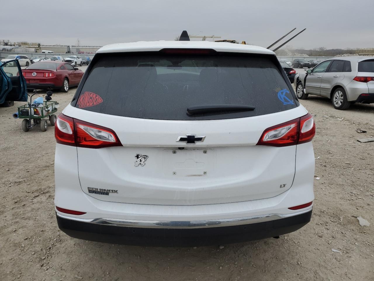 2020 Chevrolet Equinox - Image 6