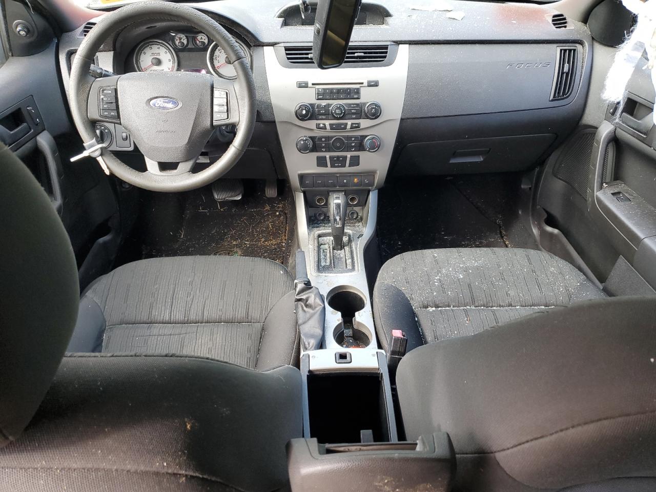 2010 Ford Focus - Image 8