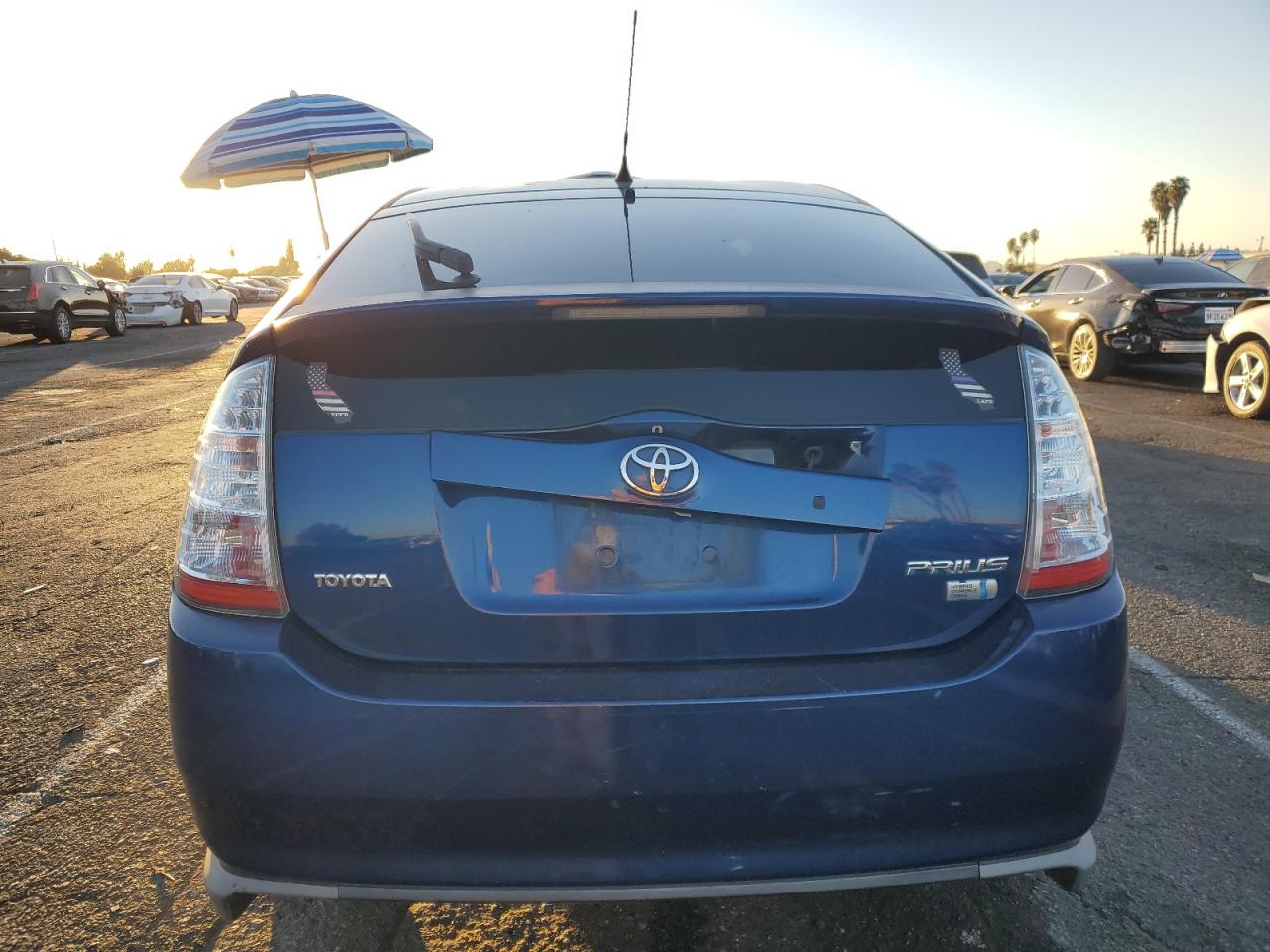 2008 Toyota Prius VIN: JTDKB20UX87807811 Lot: 80084994