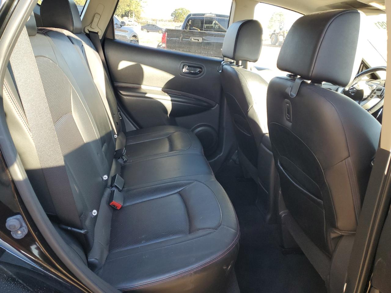 2012 Nissan Rogue - Image 12